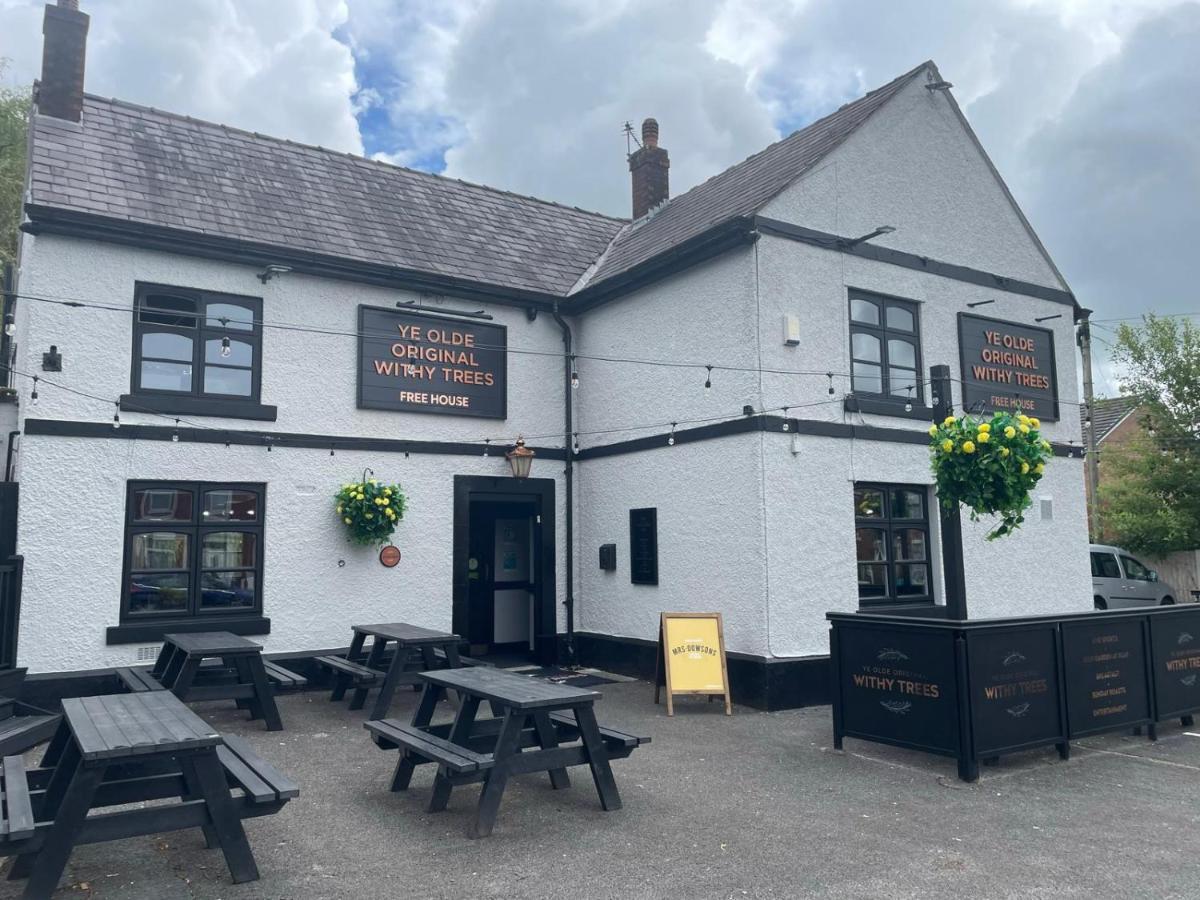 Ye Olde Original Withy Trees Bamber Bridge Exterior foto